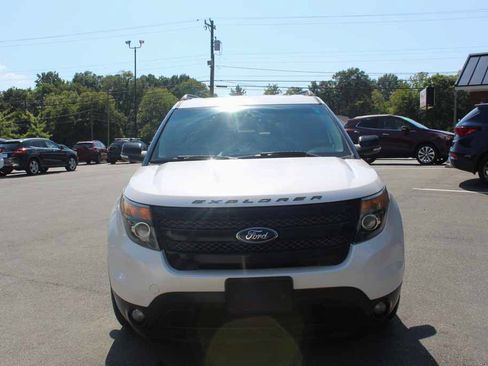 Used 2014 Ford Explorer Sport w/ Equipment Group 401A AWD/4WD image 2