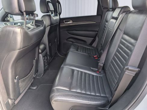 Used 2020 Jeep Grand Cherokee Limited X image 13