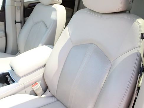 Used 2015 Cadillac SRX Performance w/ Driver Awareness Package AWD/4WD image 7