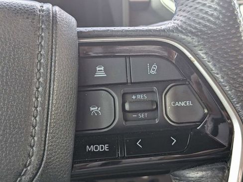 Used 2023 Toyota Tundra Platinum image 25