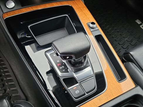 Used 2023 Audi Q5 2.0T Premium Plus image 29