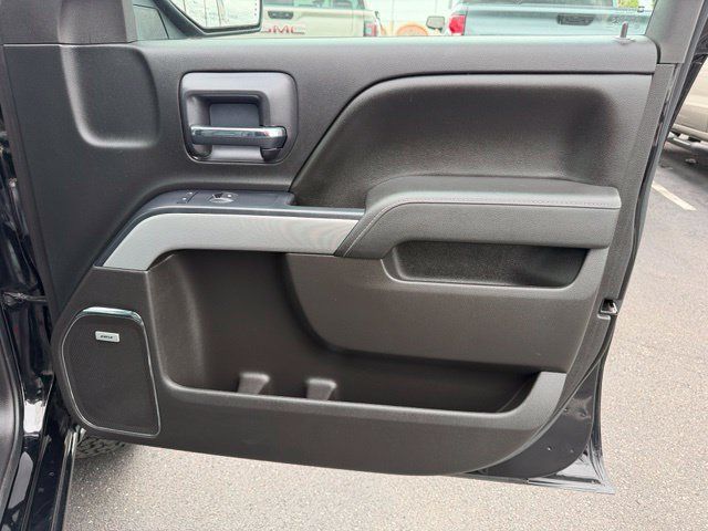 Used 2015 Chevrolet Silverado 1500 LTZ Z71 w/ LTZ Plus Package AWD/4WD image 15