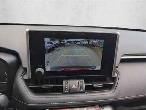 Certified 2025 Toyota RAV4 XLE Premium AWD/4WD image 21