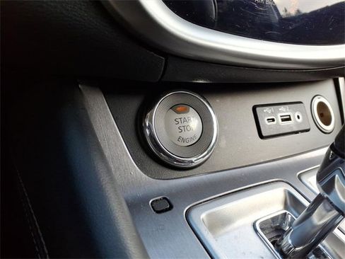 Used 2023 Nissan Murano S image 21