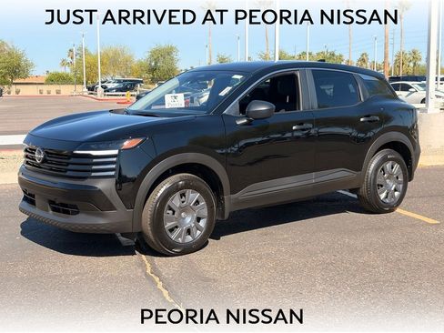 Used 2026 Nissan Kicks S FWD image 1