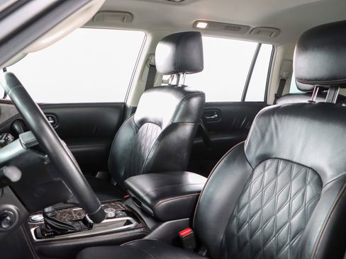 Used 2023 Nissan Armada Platinum w/ Captain's Chairs Package image 27