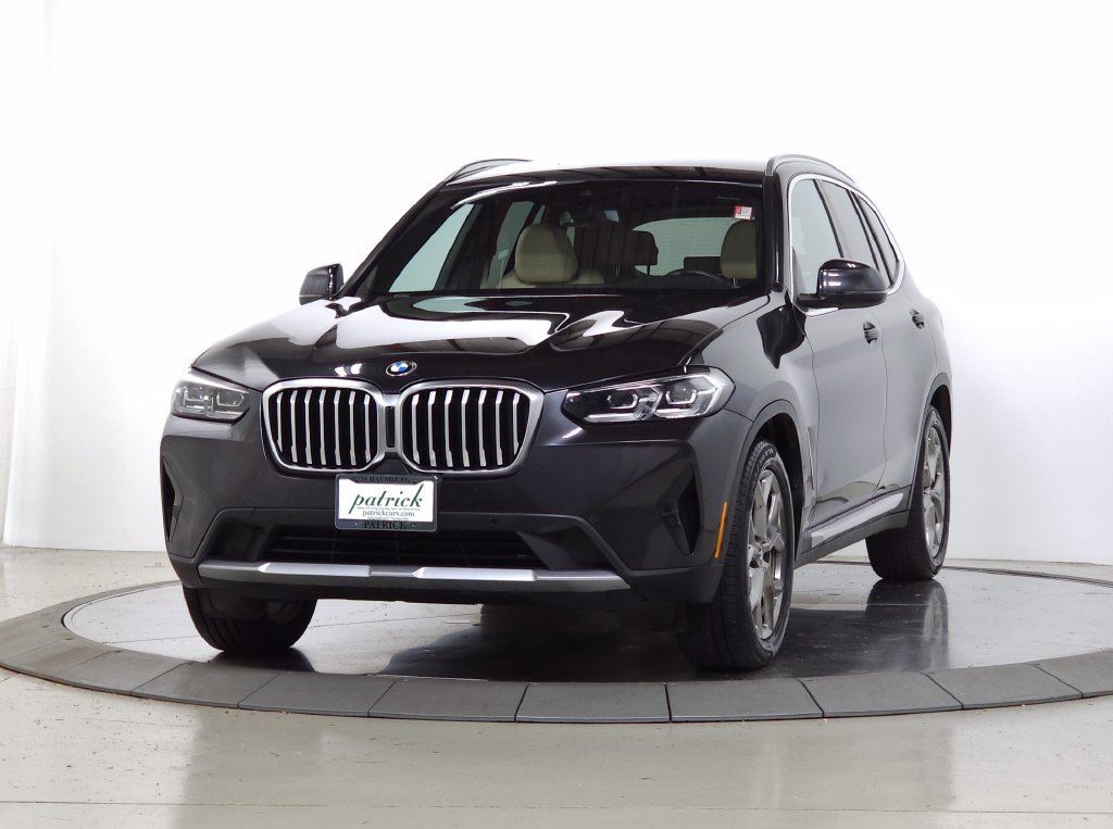 Used 2022 BMW X3 xDrive30i AWD/4WD image 3