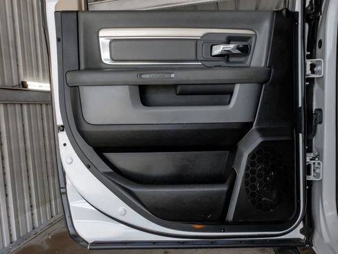 Used 2017 RAM 2500 SLT image 45