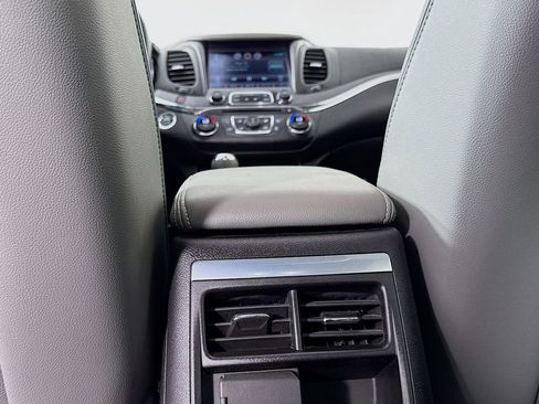 Used 2014 Chevrolet Impala LTZ FWD image 32
