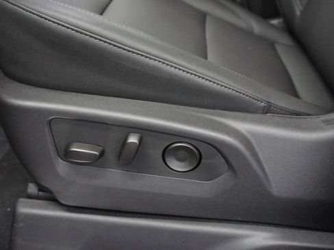 New 2026 Chevrolet Silverado 1500 RST w/ Z71 Off-Road Package AWD/4WD image 9