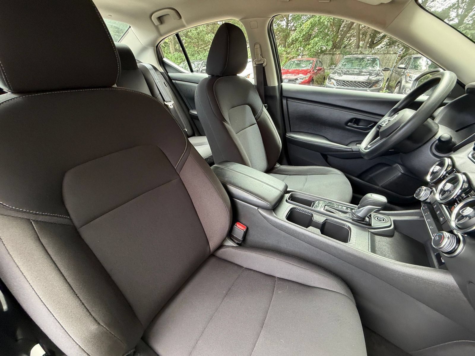 Used 2025 Nissan Sentra S FWD image 33