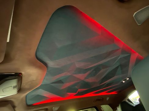 Used 2023 BMW XM image 13