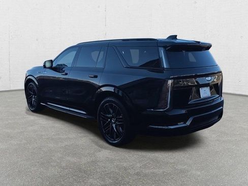 Used 2026 Cadillac Escalade IQL Sport 1 w/ LPO, ONYX Package image 7