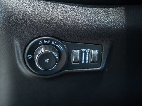Certified 2022 Jeep Compass Limited AWD/4WD image 42
