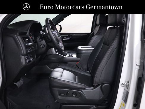 Used 2021 Chevrolet Tahoe RST w/ Luxury Package AWD/4WD image 44