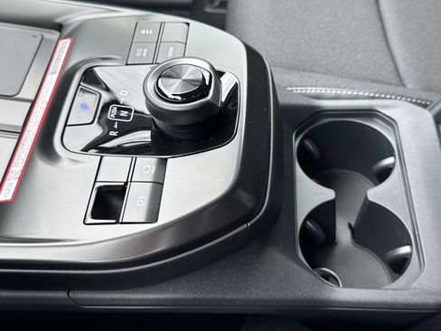 New 2026 Toyota C-HR AWD/4WD image 27