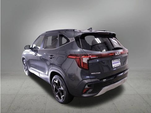 Used 2024 Kia Seltos EX image 4