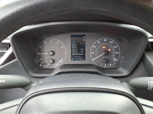 Certified 2025 Toyota Corolla LE image 18