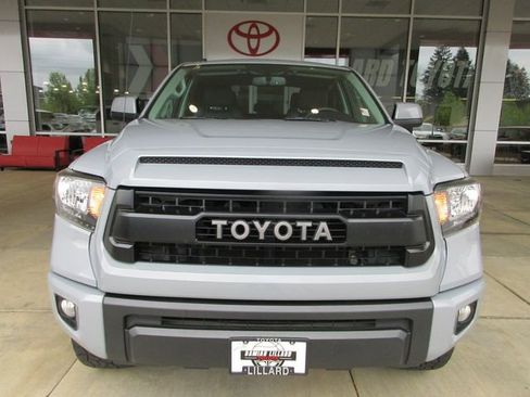 Used 2017 Toyota Tundra TRD Pro AWD/4WD image 5