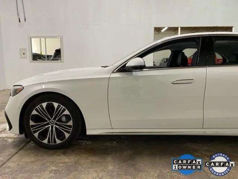 Used 2025 Mercedes-Benz E 350 Sedan image 93