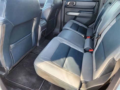 Used 2023 Ford Bronco Outer Banks w/ Sasquatch Package image 28