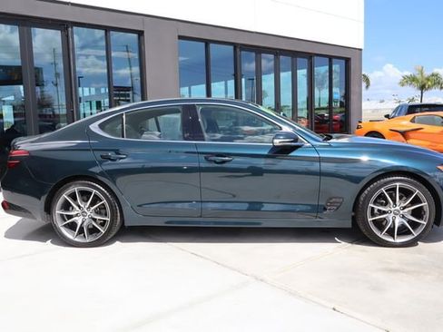 Used 2023 Genesis G70 2.0T image 2