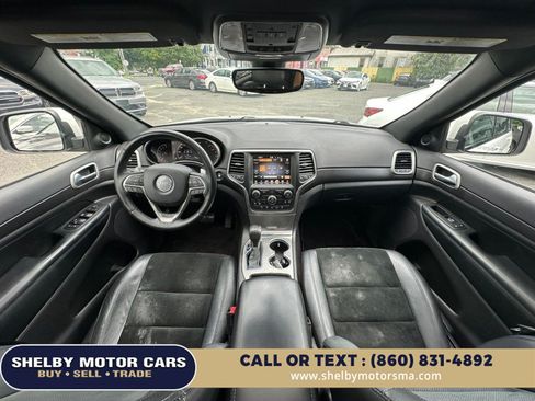 Used 2017 Jeep Grand Cherokee Altitude AWD/4WD image 20