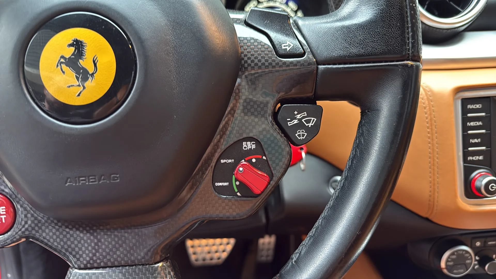 Used 2017 Ferrari California T RWD image 46