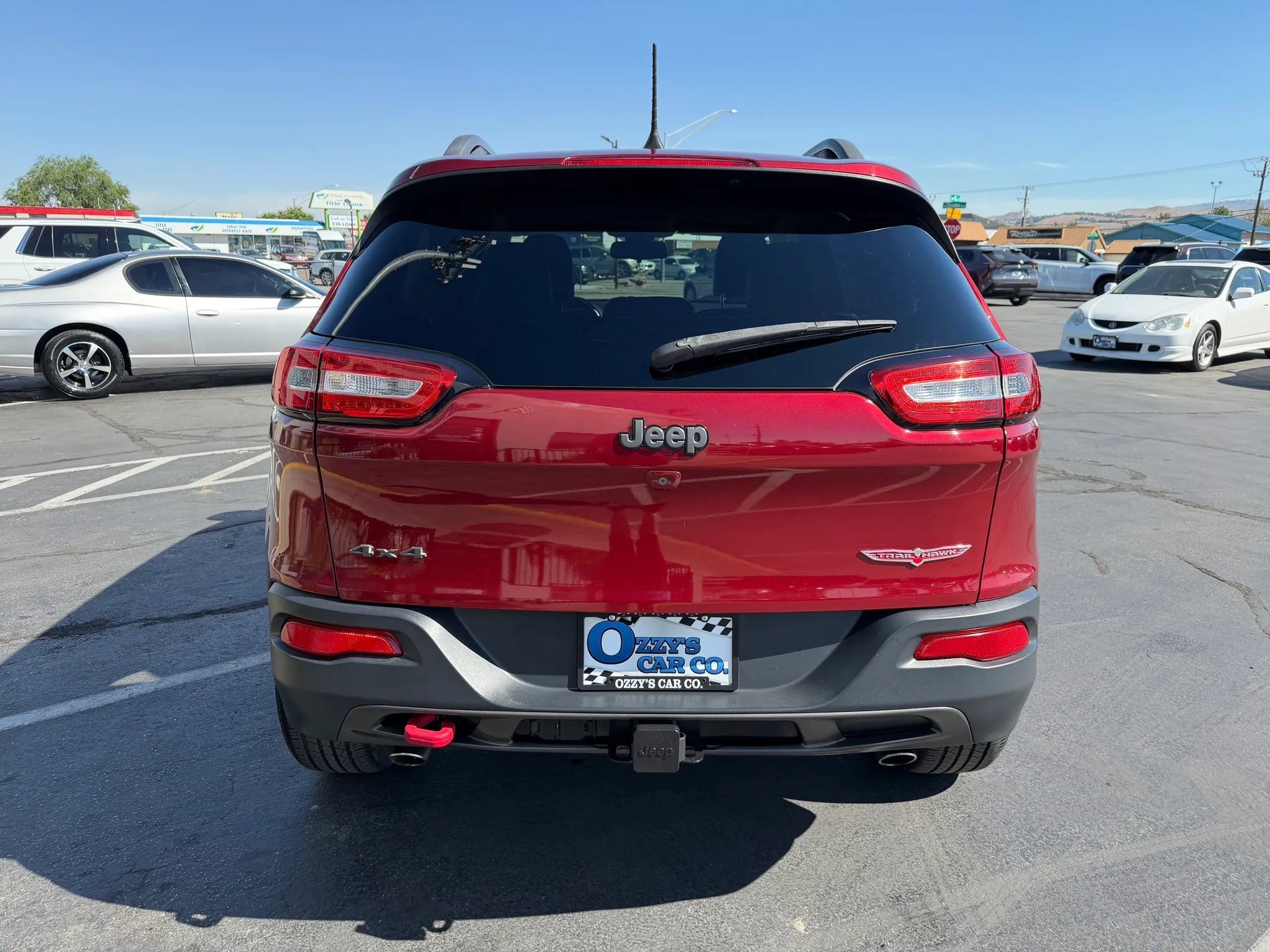 Used 2017 Jeep Cherokee Trailhawk w/ Cold Weather Group AWD/4WD image 6