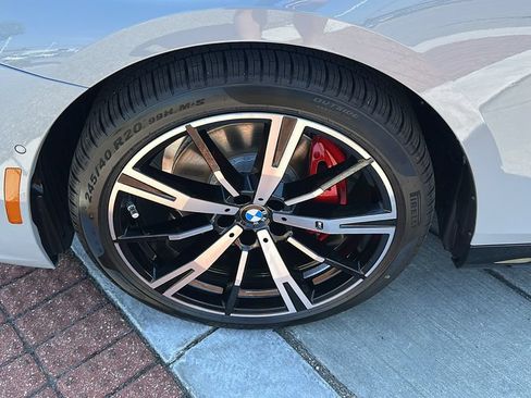 Used 2026 BMW 530i w/ M Sport Package RWD image 6