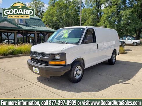 Used 2014 Chevrolet Express 2500 RWD 2500 135 image 1