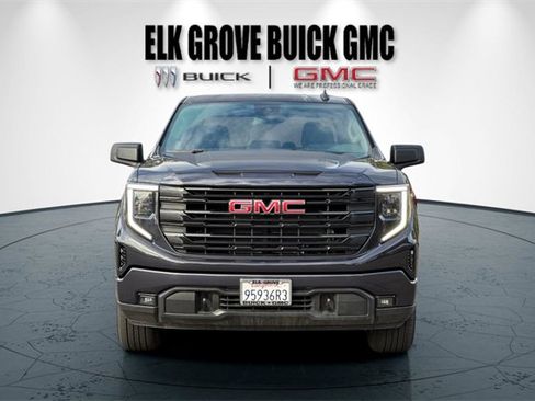 Used 2023 GMC Sierra 1500 Elevation image 9
