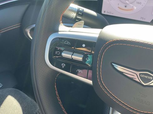 New 2026 Genesis GV70 2.5T Sport Prestige AWD/4WD image 9