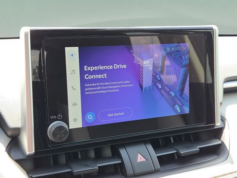 Certified 2025 Toyota RAV4 XLE w/ Convenience Package FWD image 24