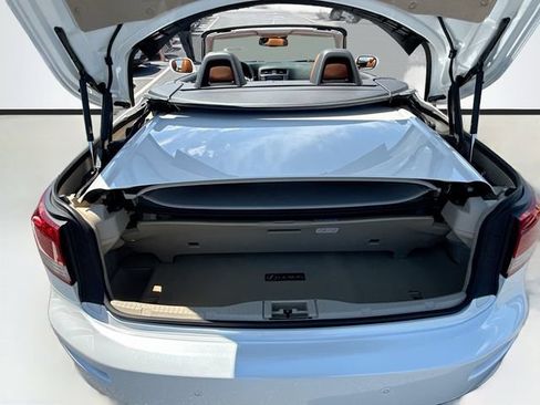 Used 2011 Lexus IS 250C w/ Luxury Pkg RWD image 32