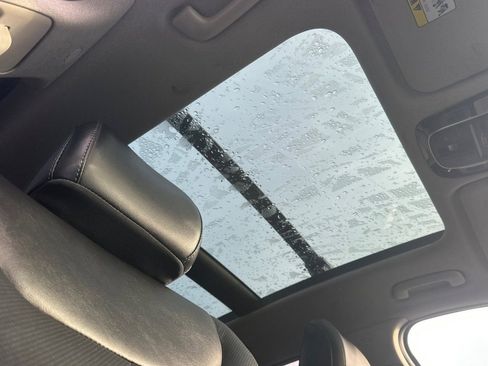 Used 2022 Hyundai Santa Fe Limited image 17