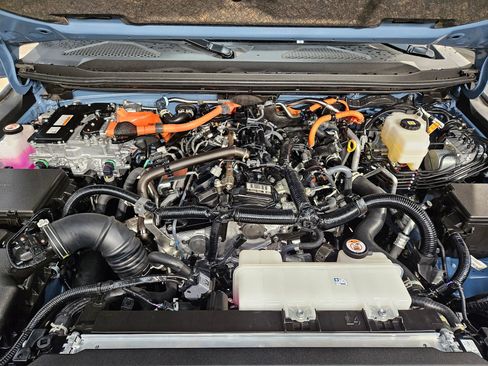 Certified 2025 Toyota Land Cruiser w/ Premium Package AWD/4WD image 19