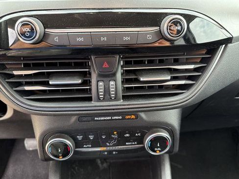 Certified 2024 Ford Escape Active image 24