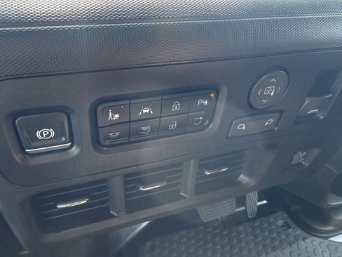 Used 2025 Chevrolet Brightdrop 600 FWD image 21