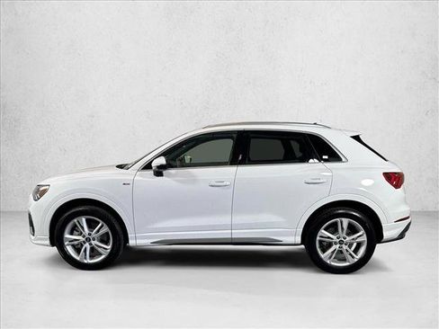 Used 2024 Audi Q3 2.0T Premium Plus AWD/4WD image 8