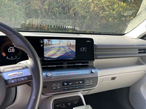 Used 2025 Hyundai Kona SEL image 17