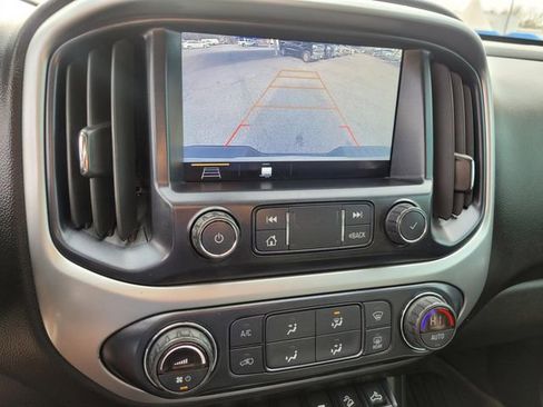 Used 2019 Chevrolet Colorado ZR2 image 23