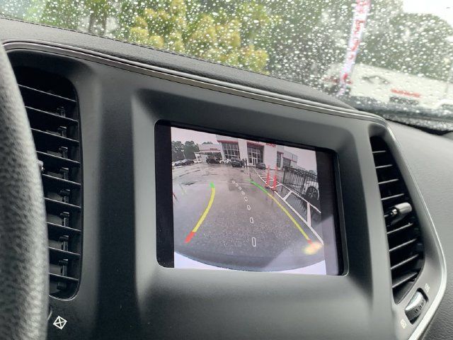 Used 2020 Jeep Cherokee Latitude FWD image 22