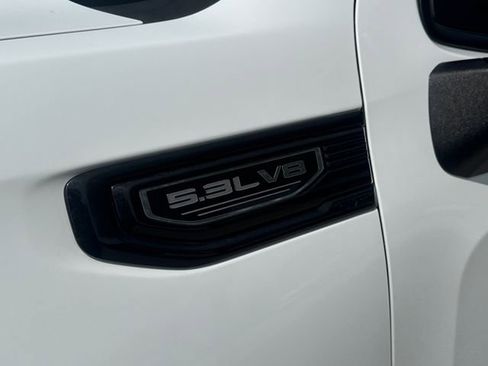 Used 2020 GMC Sierra 1500 Elevation w/ Elevation Value Package AWD/4WD image 6