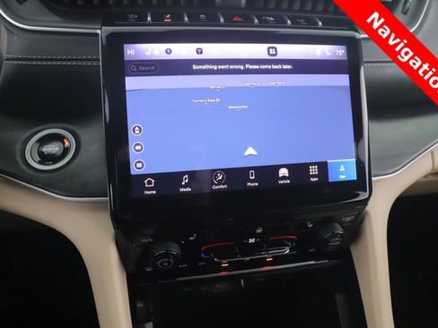 Used 2025 Jeep Grand Cherokee Limited image 5