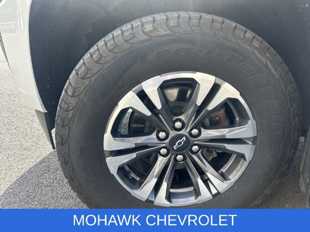 Used 2022 Chevrolet Colorado Z71 AWD/4WD image 31