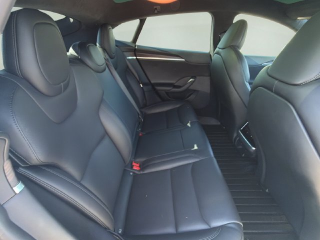 Used 2022 Tesla Model S AWD/4WD image 12