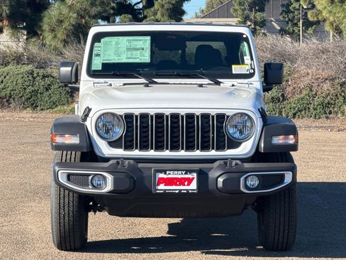 New 2026 Jeep Gladiator Sport image 2