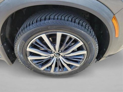 Used 2022 INFINITI QX60 Sensory w/ Cargo Package FWD image 10