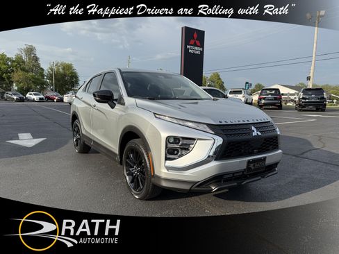 New 2025 Mitsubishi Eclipse Cross LE image 1